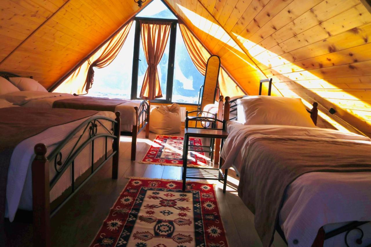 Cottage Mtachy Kazbegi Bagian luar foto